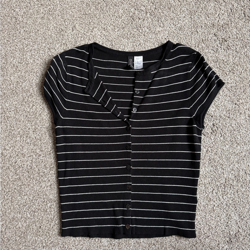 H&M Black and White Striped Button Down Shirt